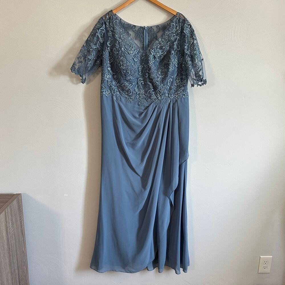 Oleg Cassini Steel Blue Chiffon & Lace Empire Waist Beaded Gown - Picture 3 of 10